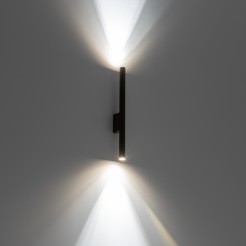 10563